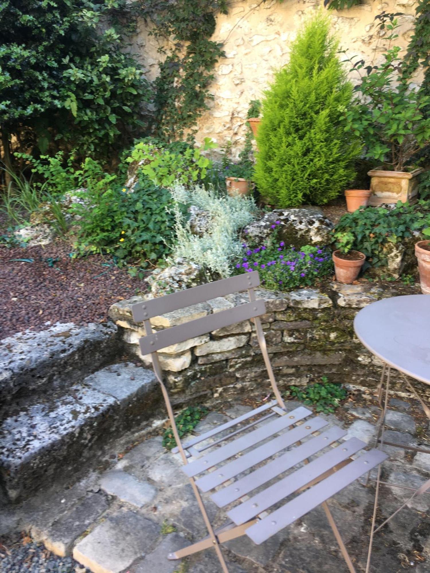 Maison De L'Octroi Chartres Ruang foto